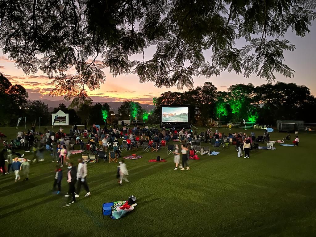 LARGE CINEMA PACKAGE