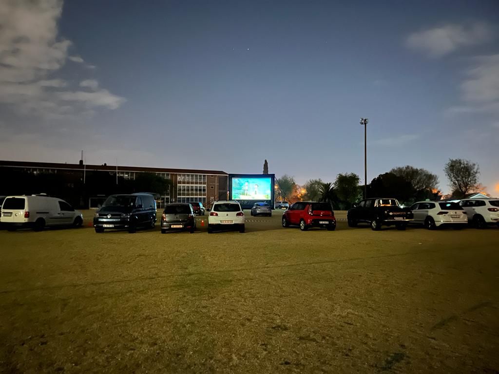 DRIVE-IN CINEMA PACKAGE
